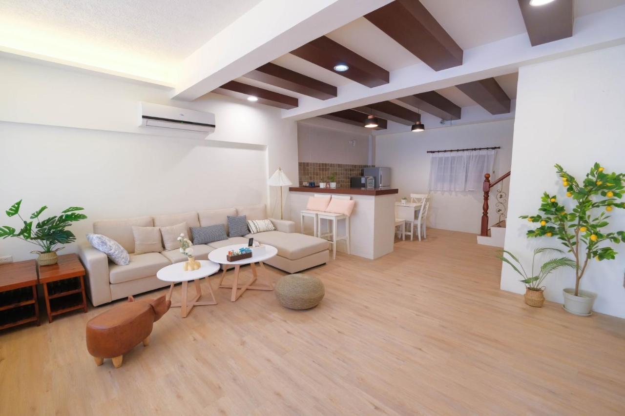 Anping Island Apartment Tainan Bagian luar foto