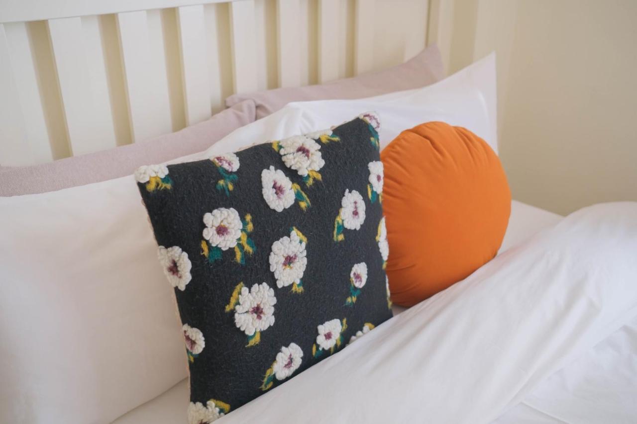 Anping Island Apartment Tainan Bagian luar foto