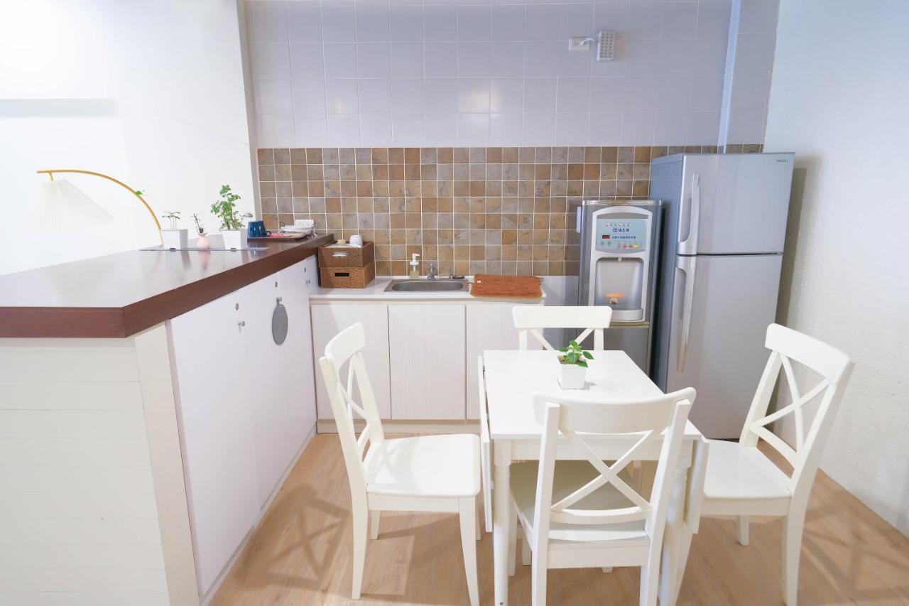 Anping Island Apartment Tainan Bagian luar foto